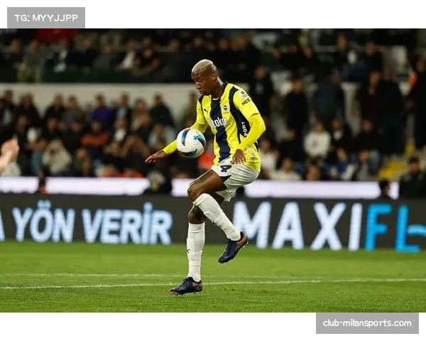 穆里尼奥因评论裁判遭禁赛 费内巴切发表声明支持主帅 穆里尼奥因评论裁判遭禁赛 费内巴切发表声明支持主帅