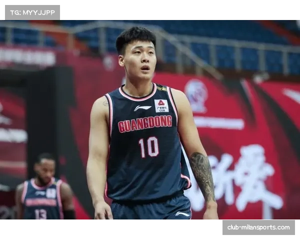 陈晏宇外线火力全开 对阵北京命中3记三分砍13+6 陈晏宇外线火力全开 对阵北京命中3记三分砍13+6